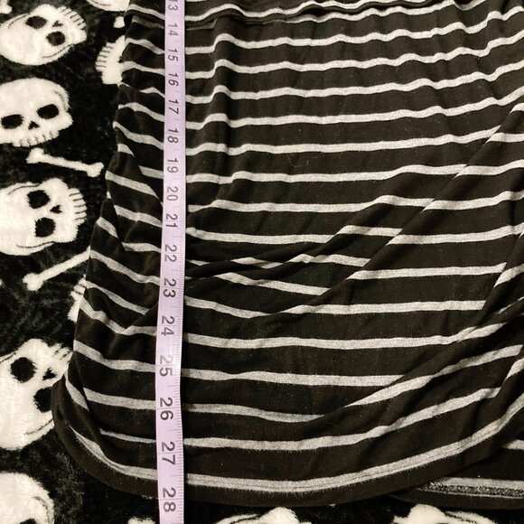 THYME Grey and black striped nursing top ~ Goth emo XS SMALL maternity shirt - Picture 8 of 15